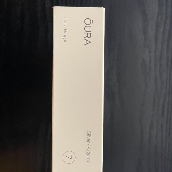 Oura Ring Gen 4 - Silver - Size 7-Brand New, Sealed - Picture 6 of 7